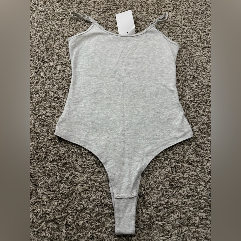 NEW Brandy Melville-St. George | Gray Adjustable Strap Bodysuit | Size Small